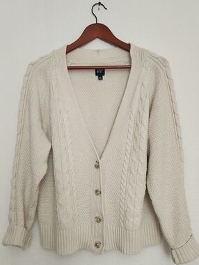 GAP Women's Wool Blend Cable Knit Cardigan Sweater Ivory Button Front Medium